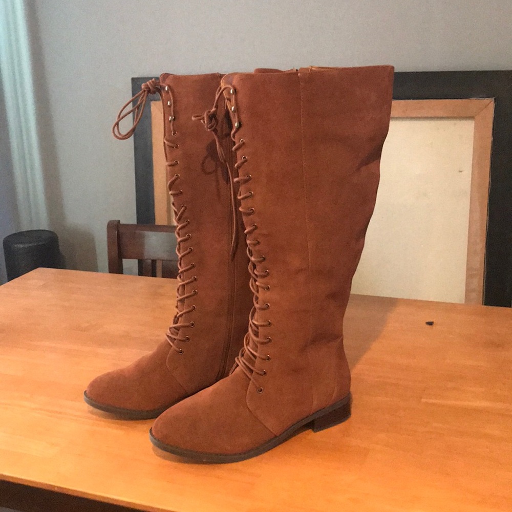 NWT Torrid genuine suede boots 11w